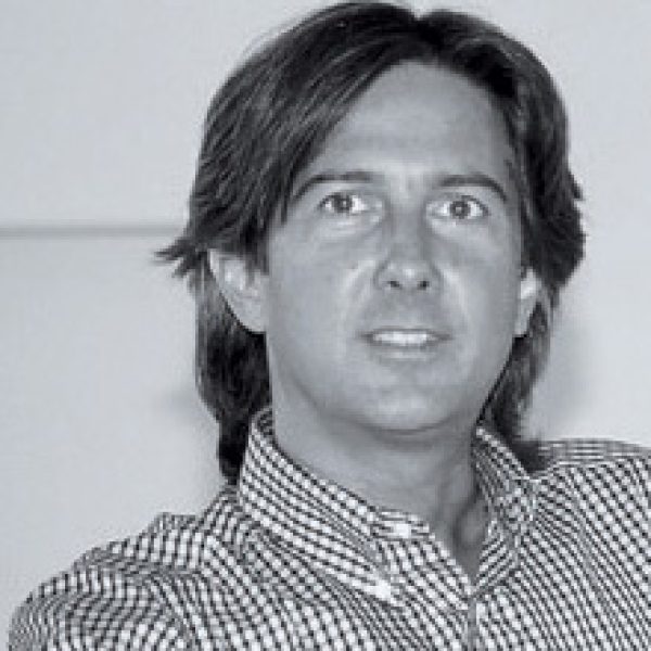 Designer Pinuccio Borgonovo Gestalter der Citterio Wandsysteme