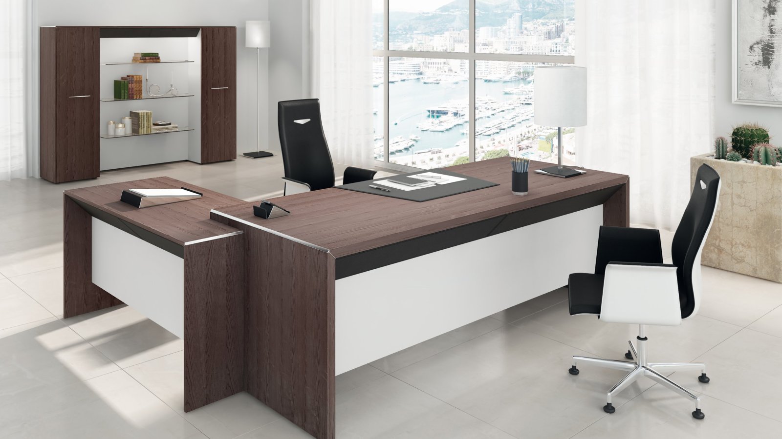 Ergonomischer Schreibtisch Attiva von Codutti mit Paneelwangen in Esche corda