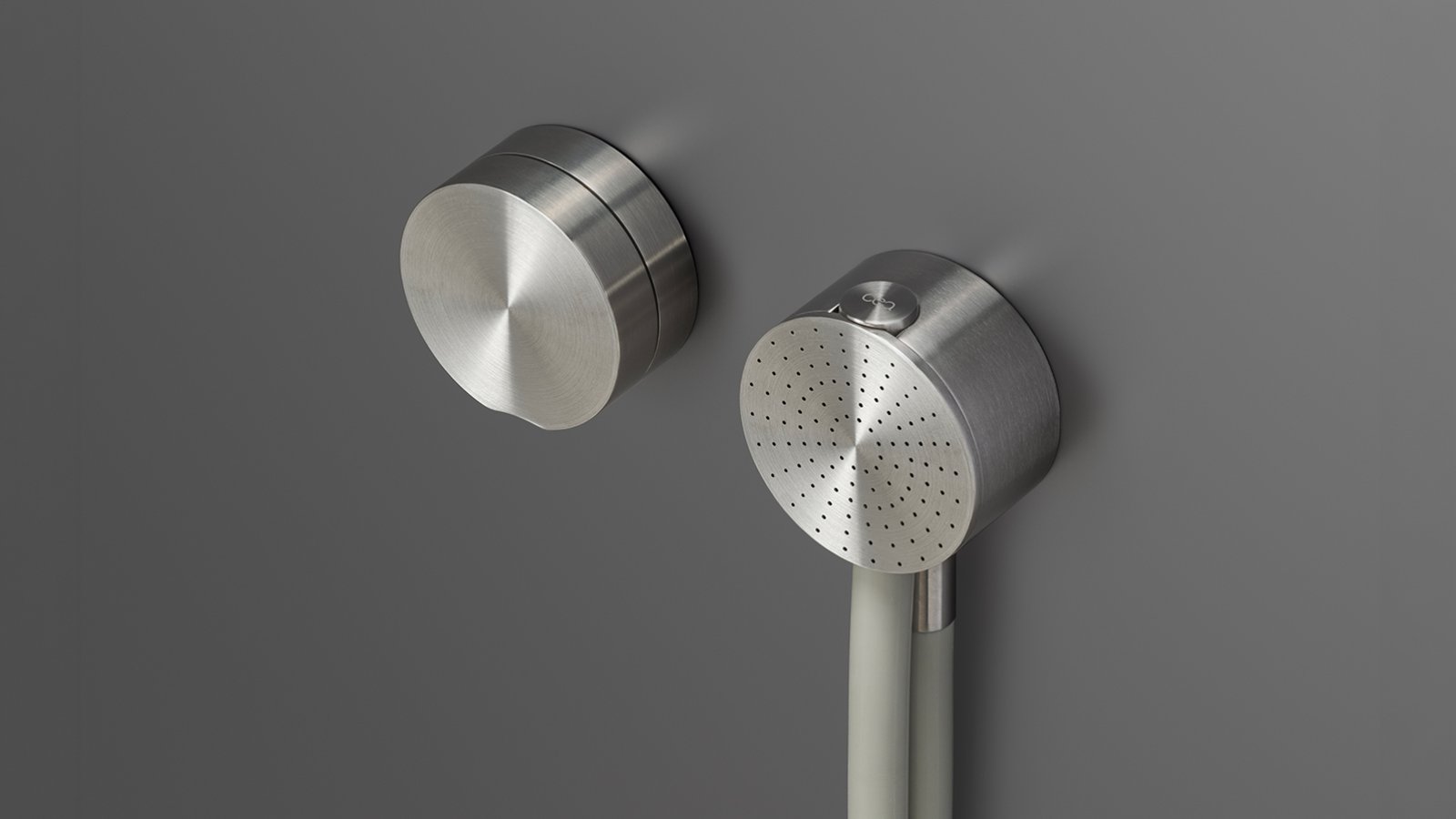 Giotto von Cea Design mit Griff aus Canaletto-Nussbaum