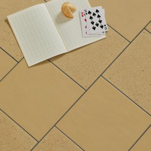 Time Fliese Highland Green Rough von Mutina, unglasiertes Feinsteinzeug