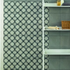 Detail des Musters Azulej Prata von Mutina