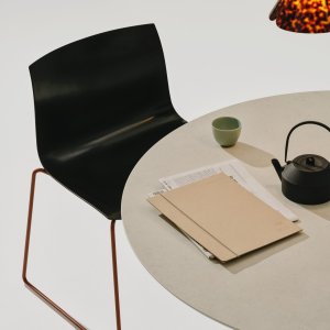 Papierstruktur an der Oberfläche der Schale des Catifa Carta