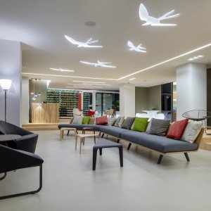 Colina im Wohnzimmer