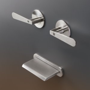 Klassische Armaturenkollektion Lutezia von Cea Design mit Accessoires