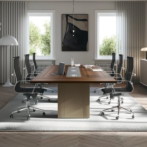 GO Meetingtisch in einem Besprechungsraum