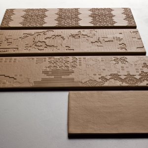Direktionsbad mit Bas-Relief von Patricia Urquiola