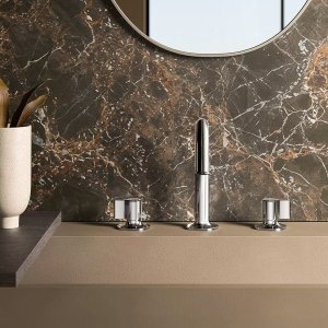 Design-Armaturen Flora mit vierflügeligen Griffen in Matt Gun Metal