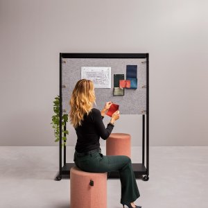 Relingsystem an einer Fluido Kitchenette von Martex