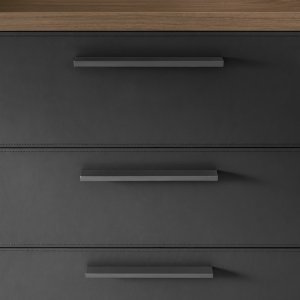 Komposition aus Schreibtisch und Sideboard