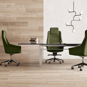 Chefsessel Jera Chair von Las Mobili mit gesteppter Polsterung und poliertem Fünfstern-Fusskreuz aus Aluminium