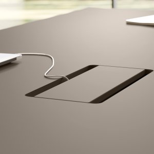 Orlandini Design Jera Schreibtischanlage mit integriertem Top-Access und lateralem Stauraum