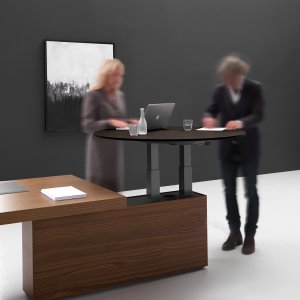 Kyo Schreibtisch in Eiche classic furniert