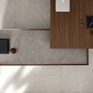 Doppelseitiger Schrank des Kyo mit Technikfach