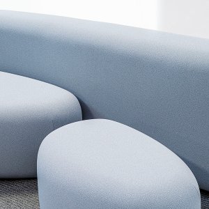 Beide Poufs der Serie Lisse zusammen, von oben fotografiert