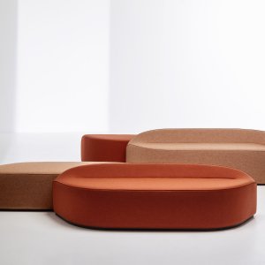 Wartezimmerstühle Waves von LaCividina im Empfangsbereich