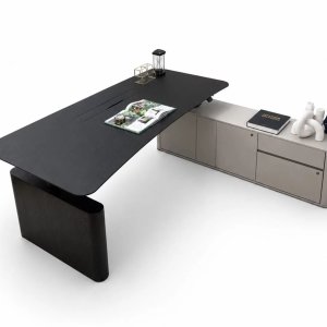 Sechser-Bench Otto von Martex in schwarzem Melamin mit Eichenkante