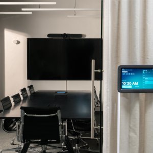 Framery Six als Workshopraum im offenen Büro