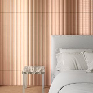 Listello mit glasierter Kante an der Ecke einer Rombini-Wand
