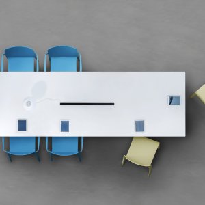 Konferenztisch Arki-Table von Pedrali mit Staffelei-Beinen aus Stahl und dünner Kompaktplatte