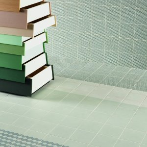 Muster Grainy Brown der Kollektion Tape in glasiertem Feinsteinzeug
