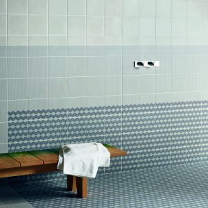 Muster Zigzag Brown der Kollektion Tape in glasiertem Feinsteinzeug