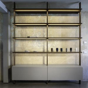 Detail der verzweigten Aluminiumstruktur des Cosmos Systems