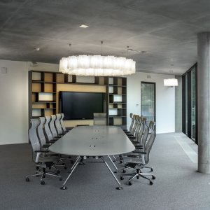 Desk Sharing Komposition Nomos in verschiedenen Längen und Tiefen