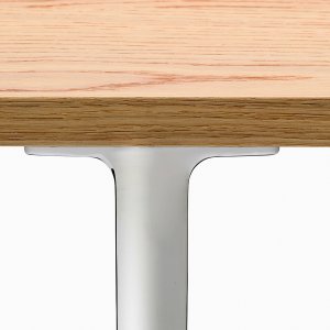 Zweiteiliger Toa Konferenztisch mit 610 cm Länge