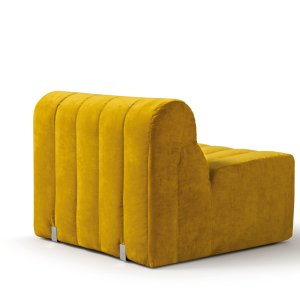 Loungesofa von Quinti mit Stoffbezug in der Wartezone eines Büros