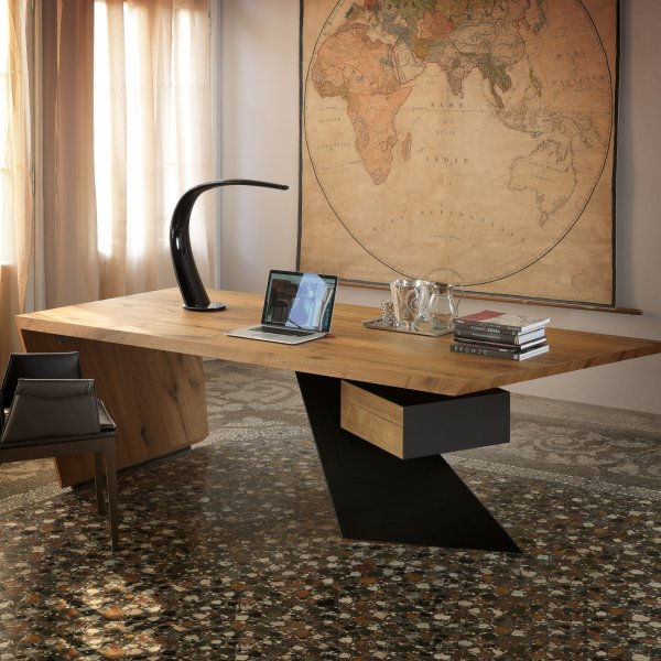 Cattelan Italia Tisch mit Keramikplatte in einem Konferenzraum