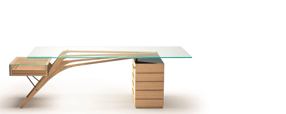 Schreibtisch mit Rollcontainer