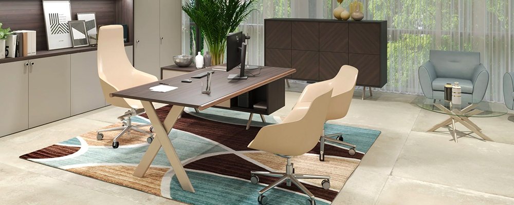 Schreibtisch mit Anbautisch und Sideboard